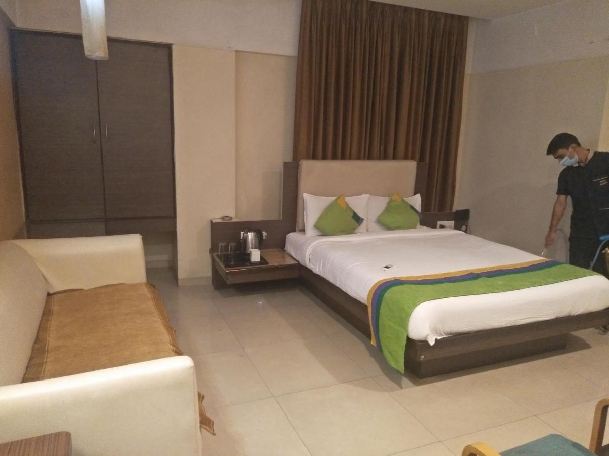 Treebo Trend Hotel Basera Pune Eksteriør bilde