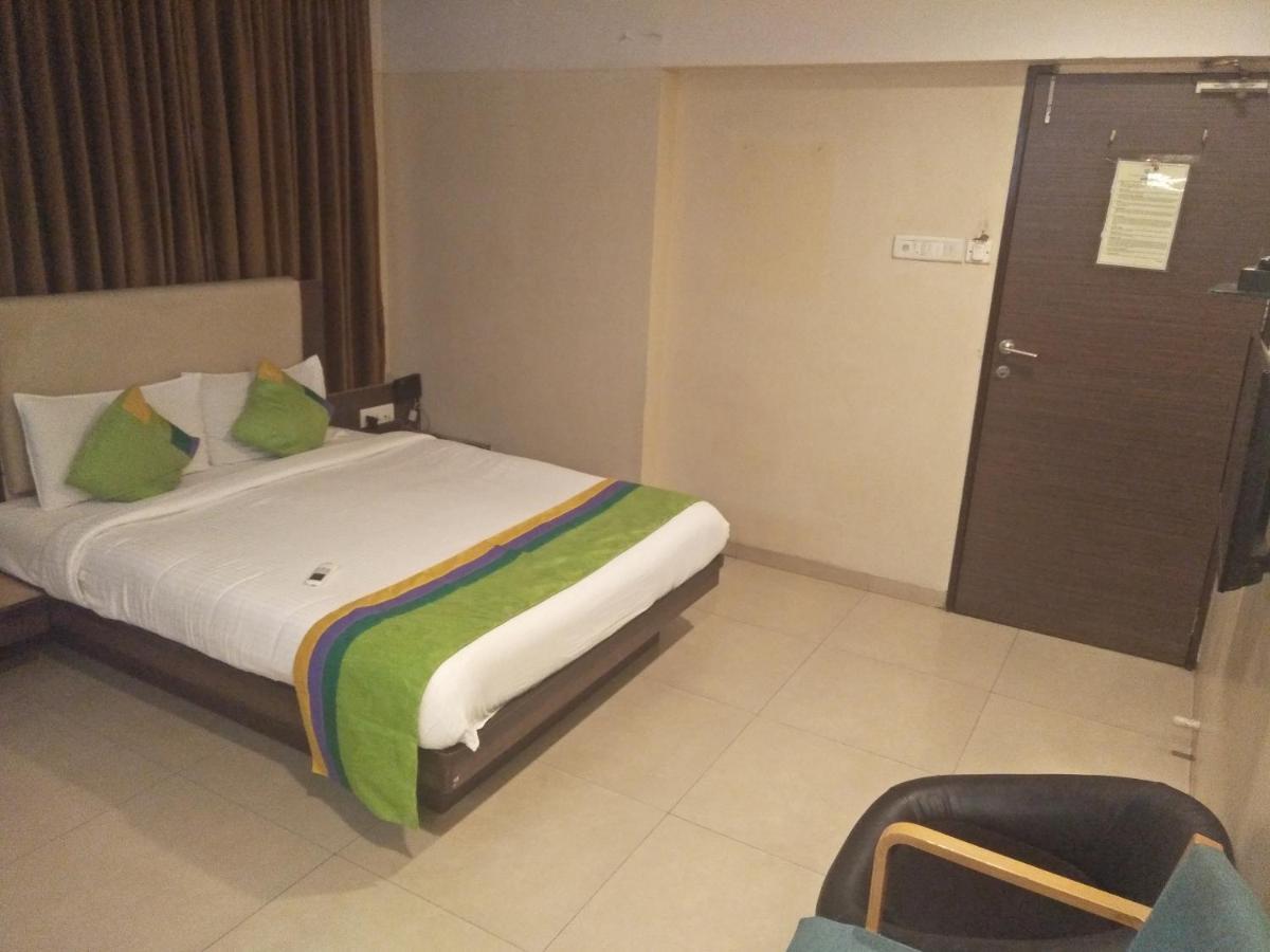 Treebo Trend Hotel Basera Pune Eksteriør bilde