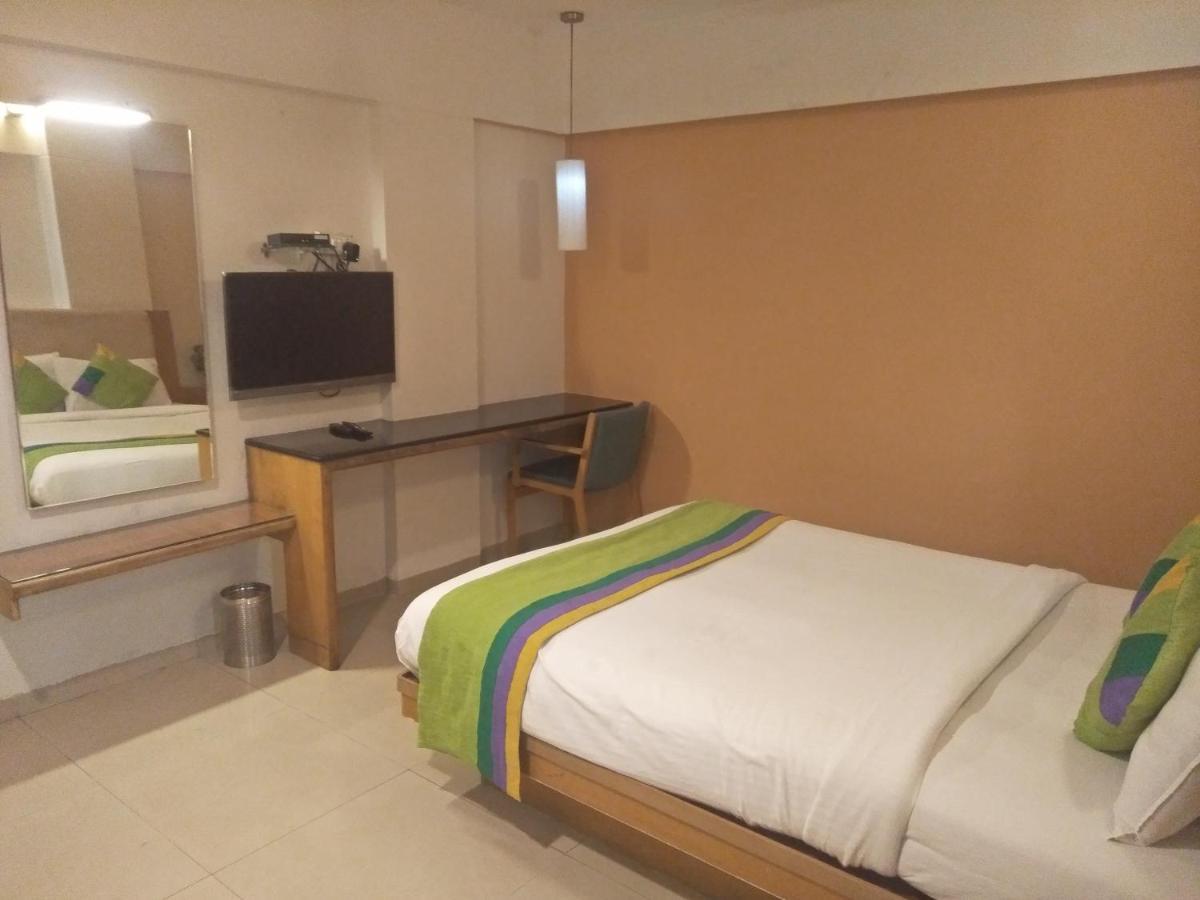 Treebo Trend Hotel Basera Pune Eksteriør bilde