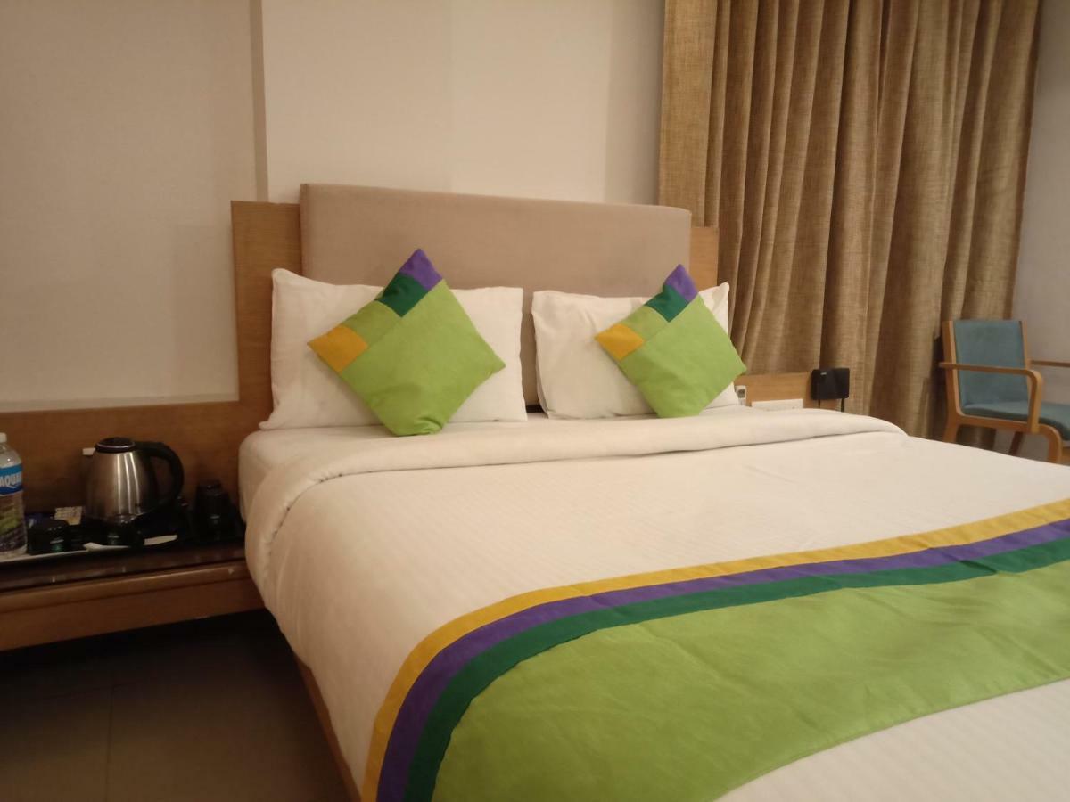 Treebo Trend Hotel Basera Pune Eksteriør bilde
