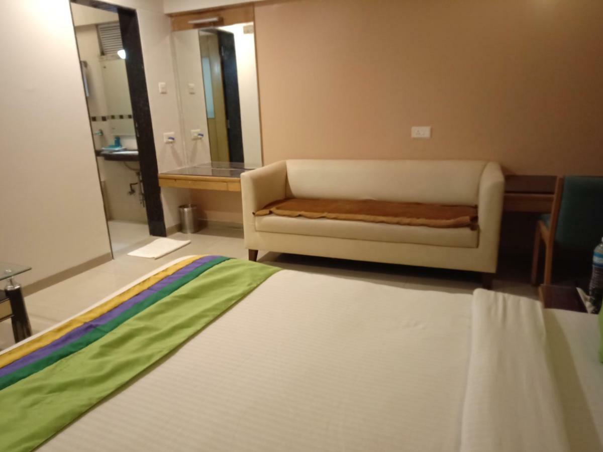 Treebo Trend Hotel Basera Pune Eksteriør bilde